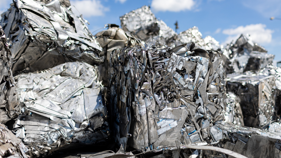 Steel recycling and stainless steel scrap
