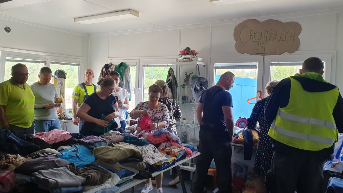 The Reuse & Help flea market at CRONIMET